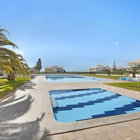 Apartamento Fantastic With Sea View & Pool