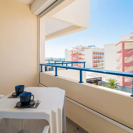 Fantastic With Sea View & Pool